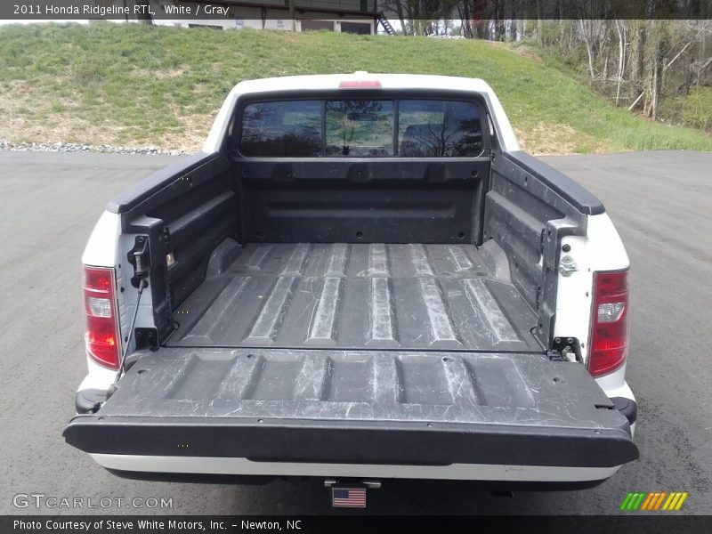 White / Gray 2011 Honda Ridgeline RTL