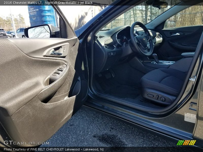 Nightfall Gray Metallic / Jet Black 2016 Chevrolet Malibu LT