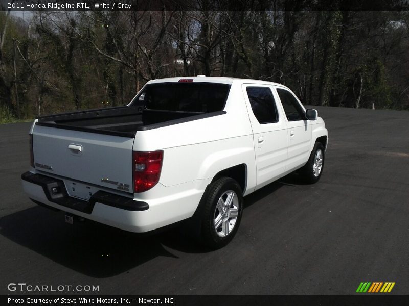 White / Gray 2011 Honda Ridgeline RTL