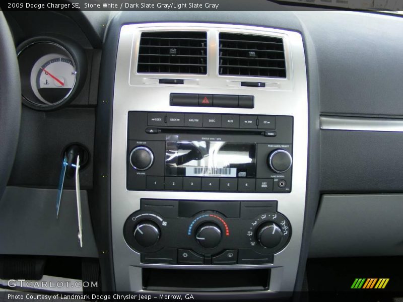 Stone White / Dark Slate Gray/Light Slate Gray 2009 Dodge Charger SE