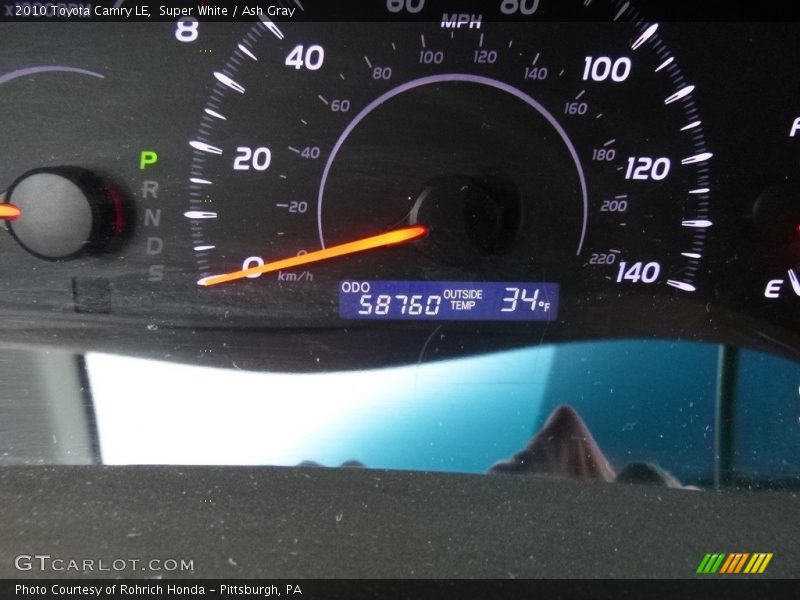 Super White / Ash Gray 2010 Toyota Camry LE