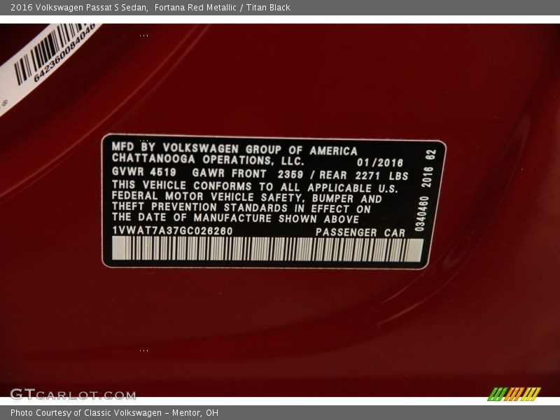 Fortana Red Metallic / Titan Black 2016 Volkswagen Passat S Sedan
