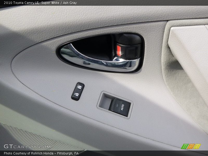 Super White / Ash Gray 2010 Toyota Camry LE