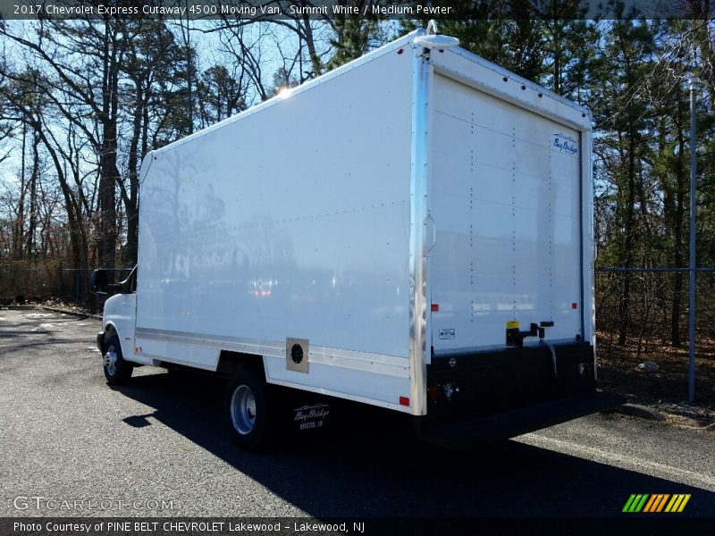 Summit White / Medium Pewter 2017 Chevrolet Express Cutaway 4500 Moving Van