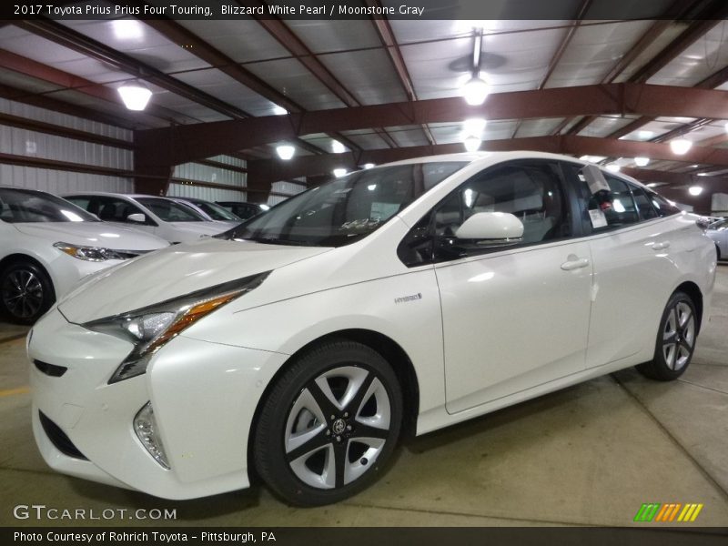 Blizzard White Pearl / Moonstone Gray 2017 Toyota Prius Prius Four Touring