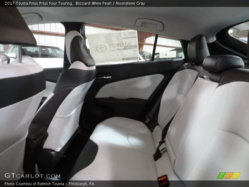 Blizzard White Pearl / Moonstone Gray 2017 Toyota Prius Prius Four Touring