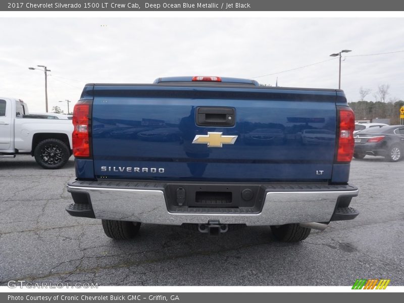 Deep Ocean Blue Metallic / Jet Black 2017 Chevrolet Silverado 1500 LT Crew Cab