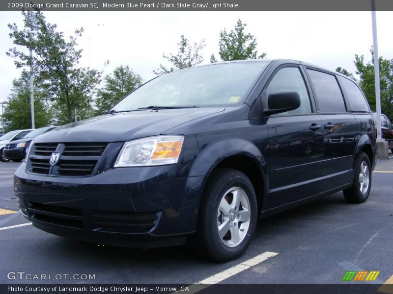 Modern Blue Pearl / Dark Slate Gray/Light Shale 2009 Dodge Grand Caravan SE