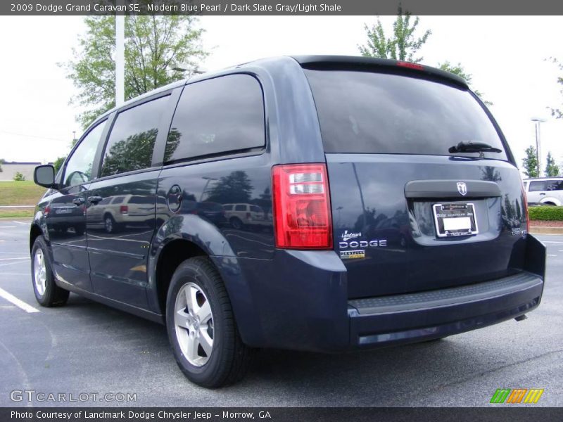 Modern Blue Pearl / Dark Slate Gray/Light Shale 2009 Dodge Grand Caravan SE