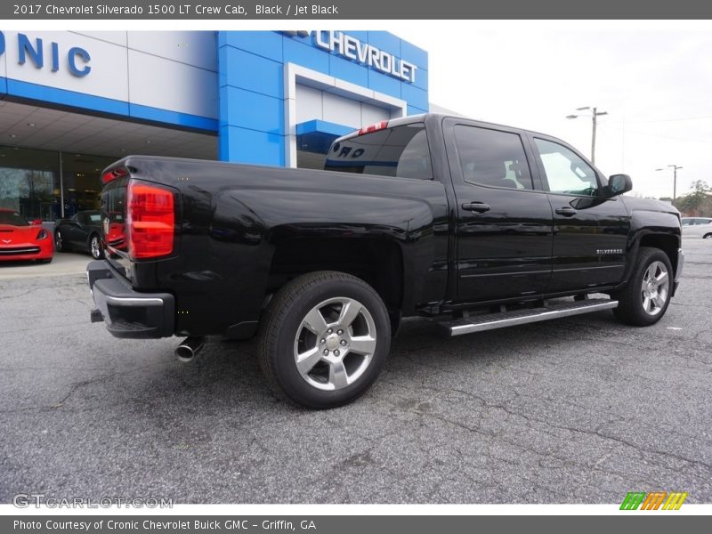 Black / Jet Black 2017 Chevrolet Silverado 1500 LT Crew Cab