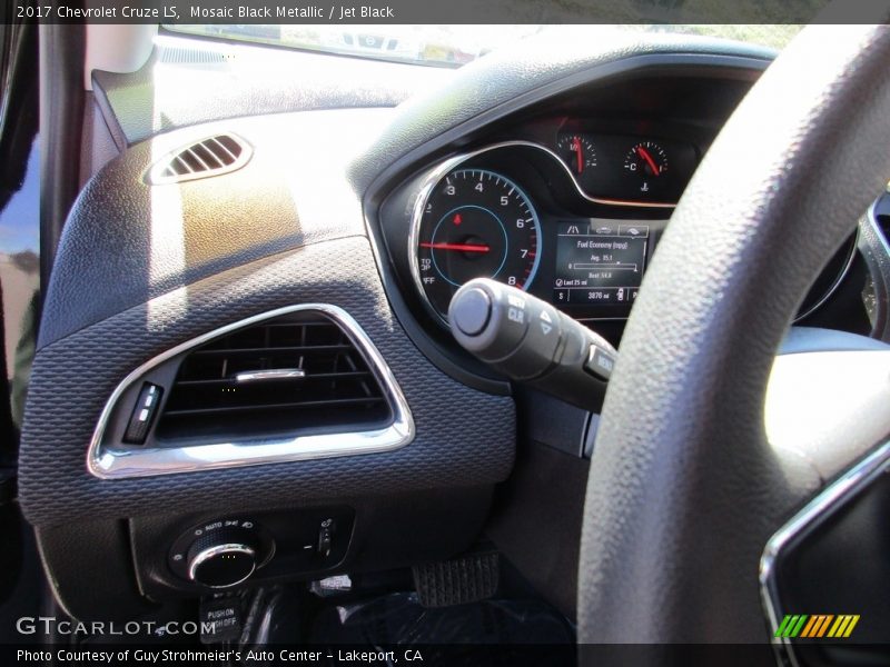 Mosaic Black Metallic / Jet Black 2017 Chevrolet Cruze LS