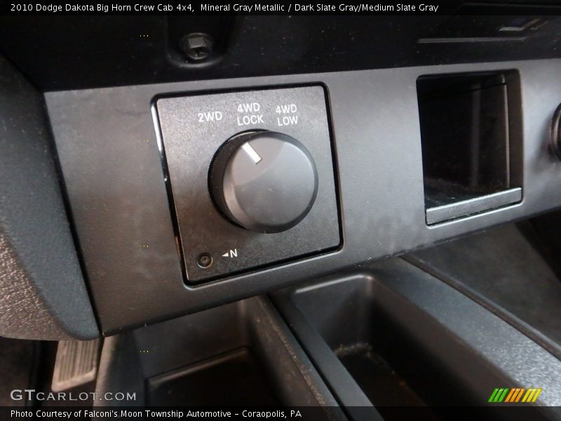 Mineral Gray Metallic / Dark Slate Gray/Medium Slate Gray 2010 Dodge Dakota Big Horn Crew Cab 4x4