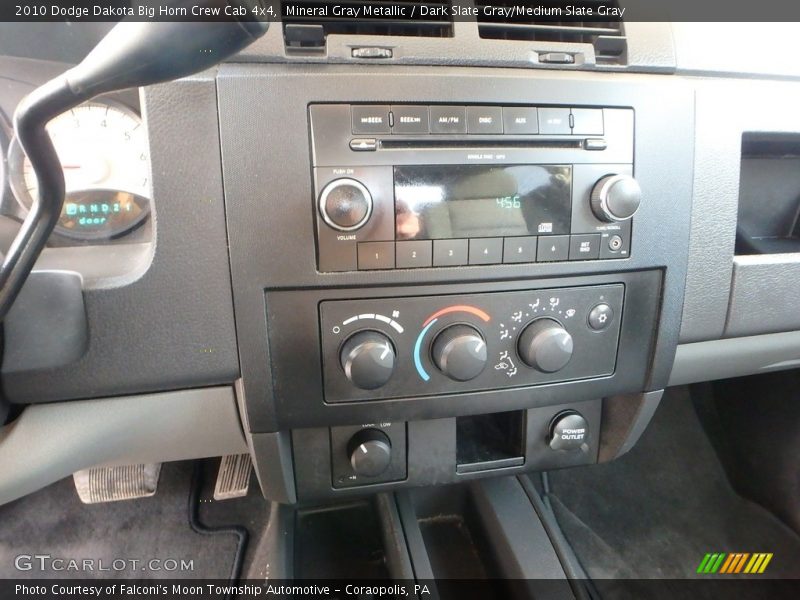 Mineral Gray Metallic / Dark Slate Gray/Medium Slate Gray 2010 Dodge Dakota Big Horn Crew Cab 4x4
