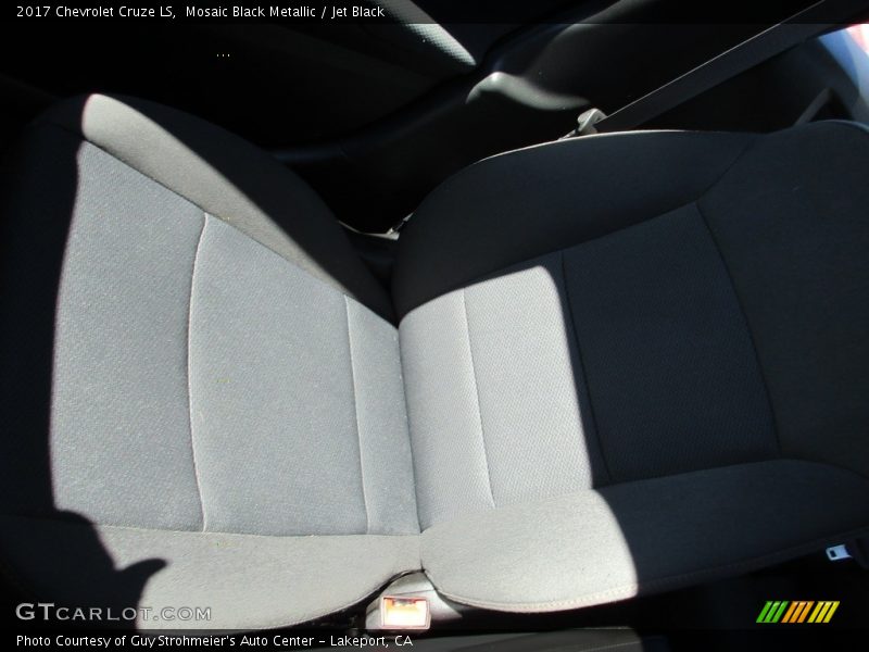 Mosaic Black Metallic / Jet Black 2017 Chevrolet Cruze LS
