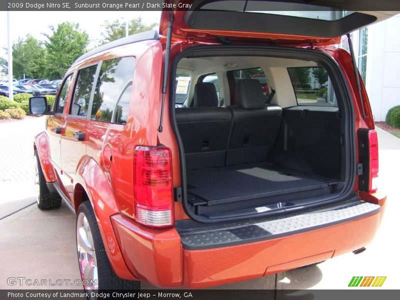 Sunburst Orange Pearl / Dark Slate Gray 2009 Dodge Nitro SE