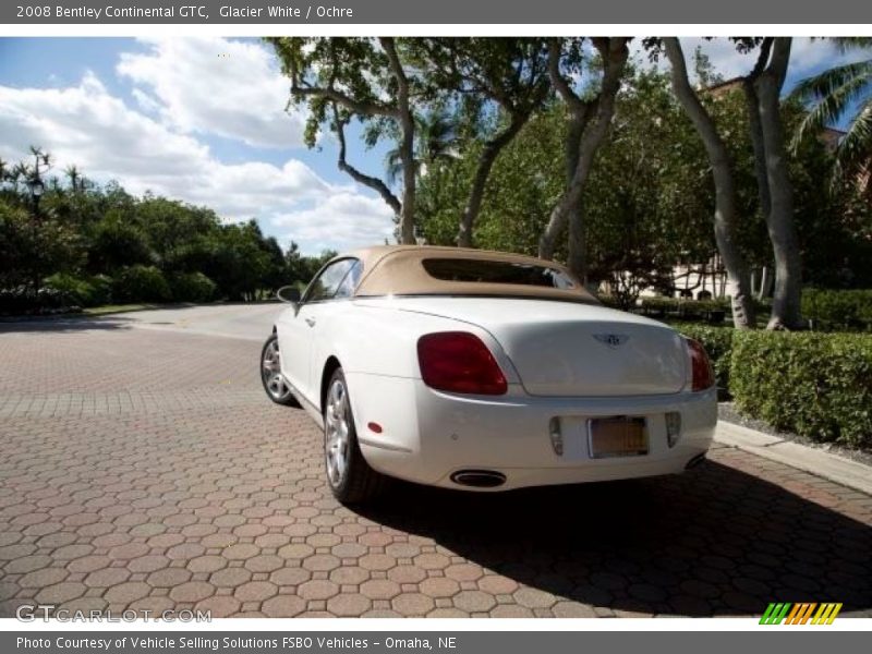 Glacier White / Ochre 2008 Bentley Continental GTC