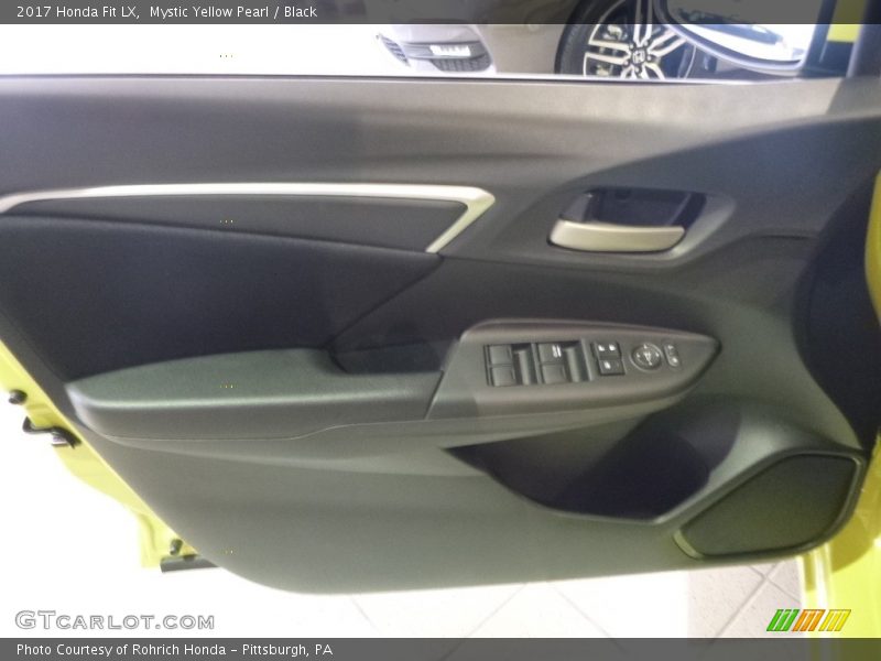 Mystic Yellow Pearl / Black 2017 Honda Fit LX