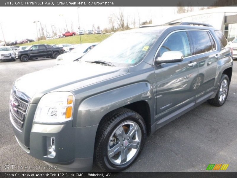 Front 3/4 View of 2013 Terrain SLT AWD