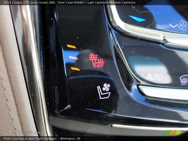 Silver Coast Metallic / Light Cashmere/Medium Cashmere 2014 Cadillac CTS Luxury Sedan AWD