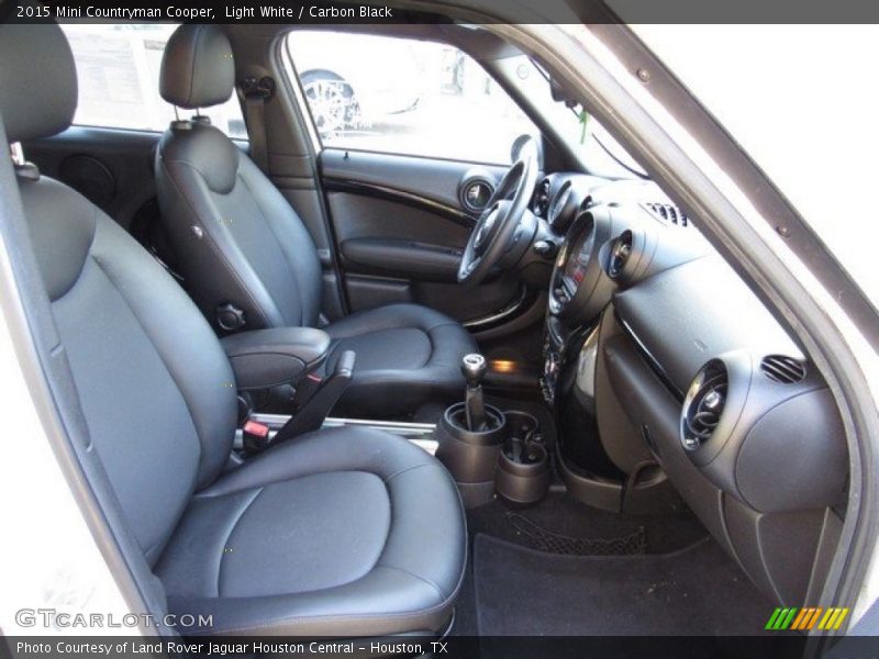 Light White / Carbon Black 2015 Mini Countryman Cooper