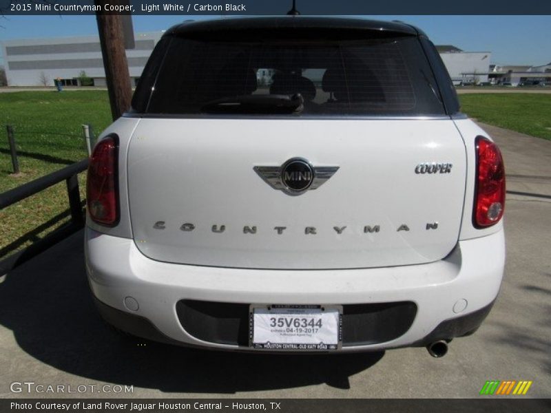 Light White / Carbon Black 2015 Mini Countryman Cooper