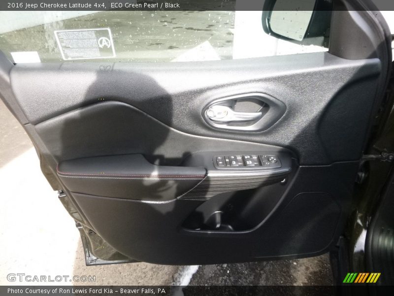 ECO Green Pearl / Black 2016 Jeep Cherokee Latitude 4x4