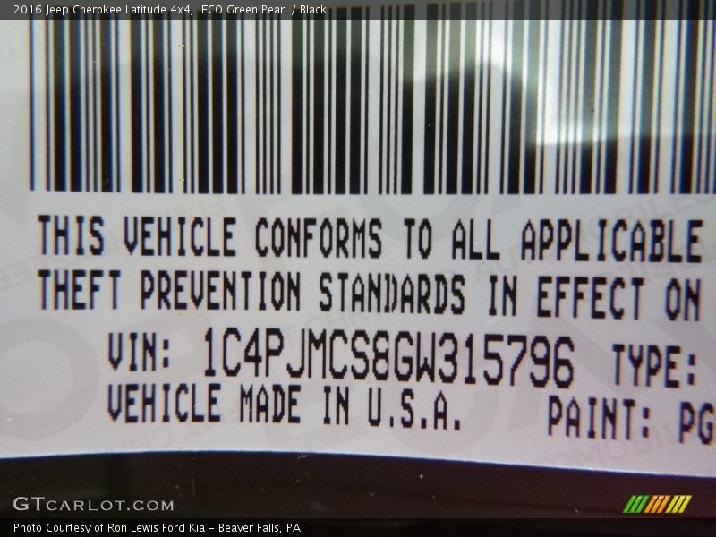 ECO Green Pearl / Black 2016 Jeep Cherokee Latitude 4x4