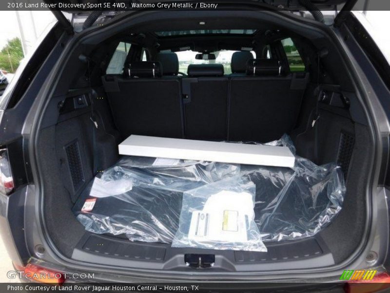 Waitomo Grey Metallic / Ebony 2016 Land Rover Discovery Sport SE 4WD