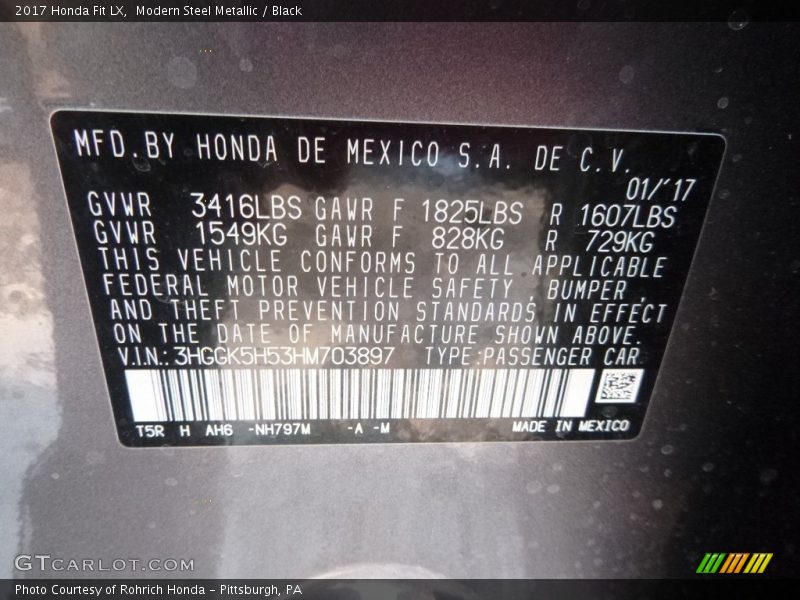 Modern Steel Metallic / Black 2017 Honda Fit LX