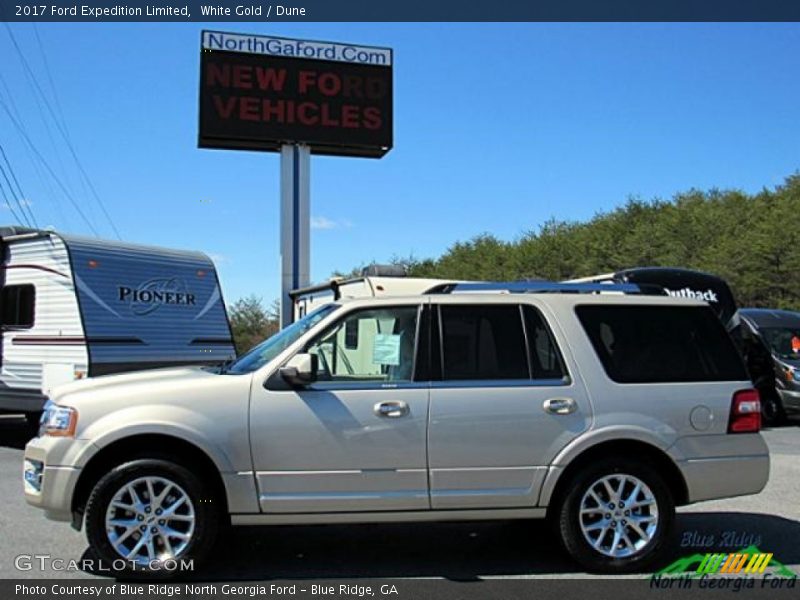 White Gold / Dune 2017 Ford Expedition Limited