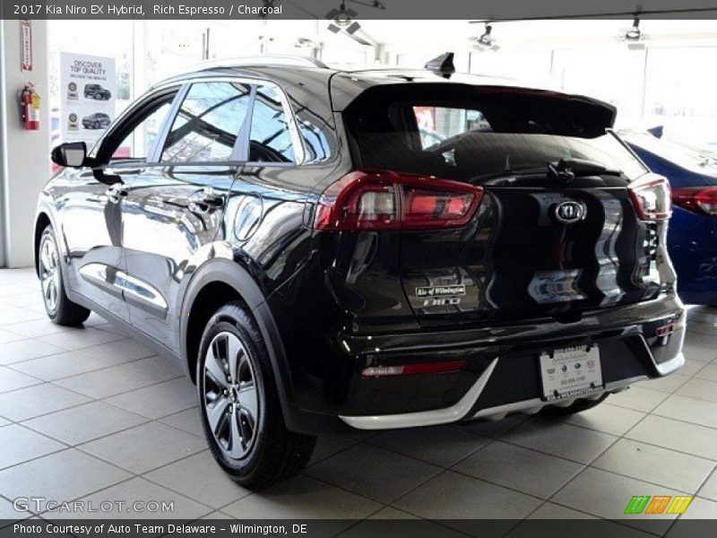 Rich Espresso / Charcoal 2017 Kia Niro EX Hybrid