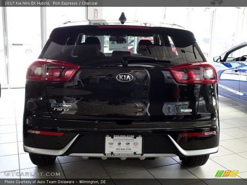 Rich Espresso / Charcoal 2017 Kia Niro EX Hybrid