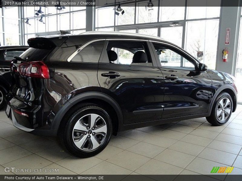 Rich Espresso / Charcoal 2017 Kia Niro EX Hybrid