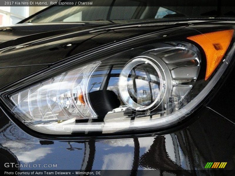 Rich Espresso / Charcoal 2017 Kia Niro EX Hybrid