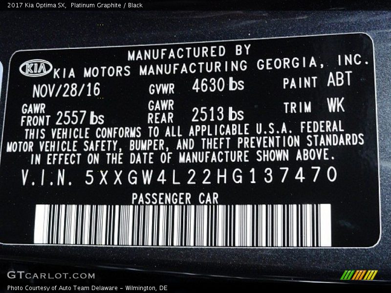 Platinum Graphite / Black 2017 Kia Optima SX