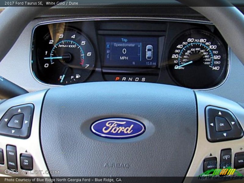 White Gold / Dune 2017 Ford Taurus SE