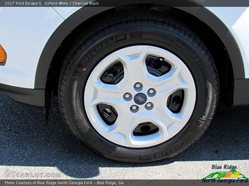 Oxford White / Charcoal Black 2017 Ford Escape S