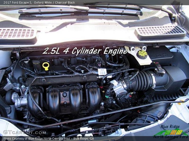 Oxford White / Charcoal Black 2017 Ford Escape S