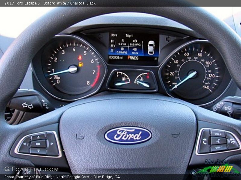 Oxford White / Charcoal Black 2017 Ford Escape S