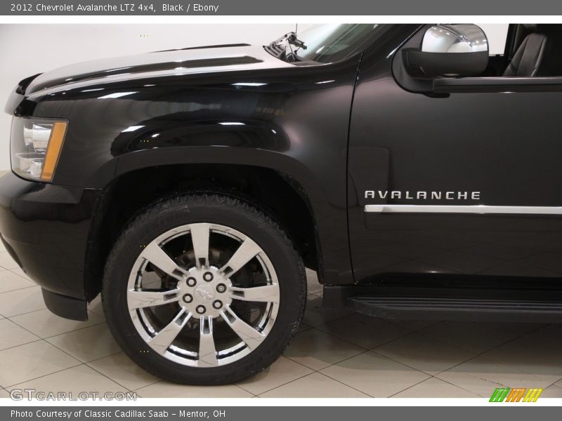 Black / Ebony 2012 Chevrolet Avalanche LTZ 4x4
