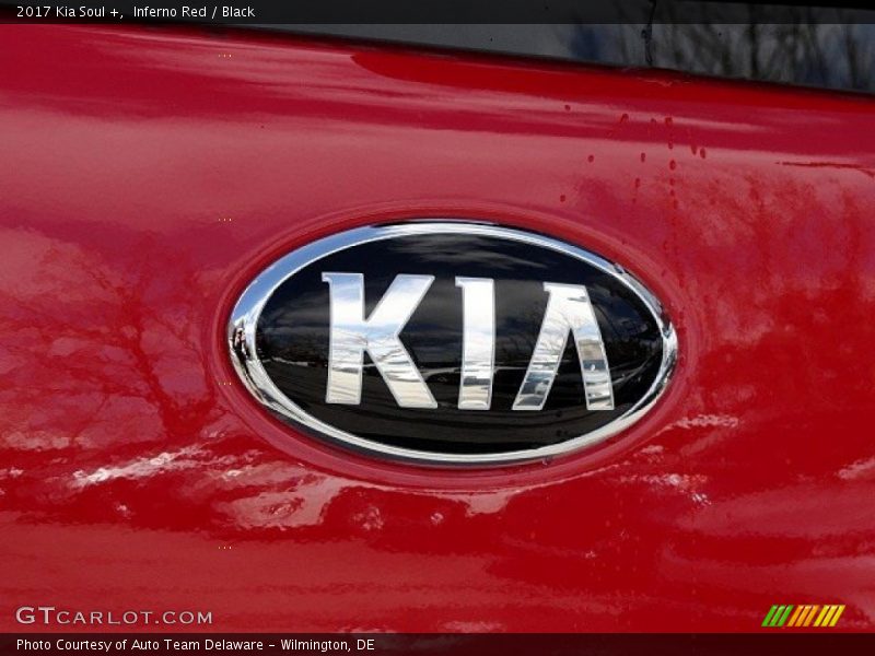 Inferno Red / Black 2017 Kia Soul +