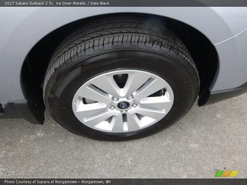 Ice Silver Metallic / Slate Black 2017 Subaru Outback 2.5i
