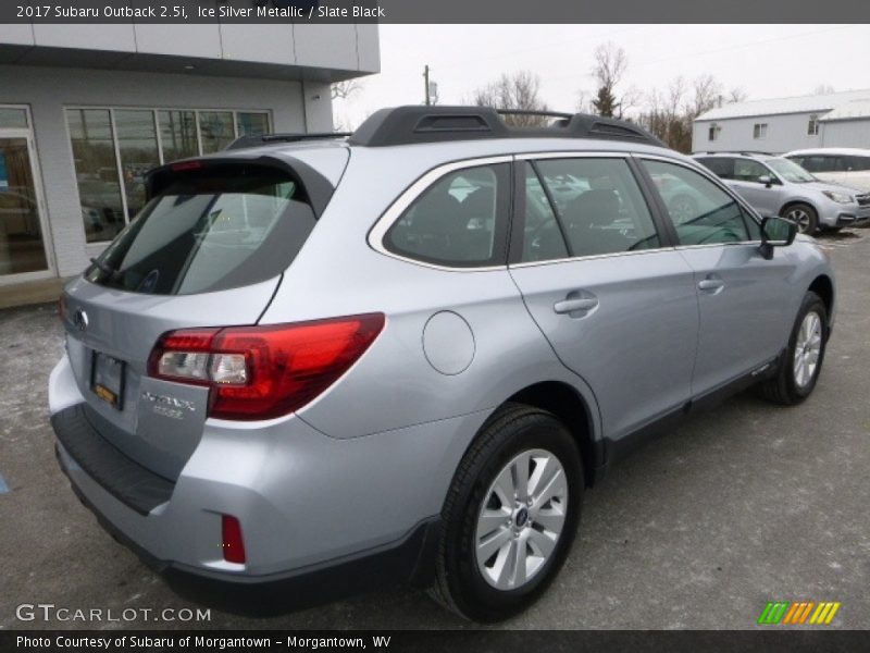 Ice Silver Metallic / Slate Black 2017 Subaru Outback 2.5i