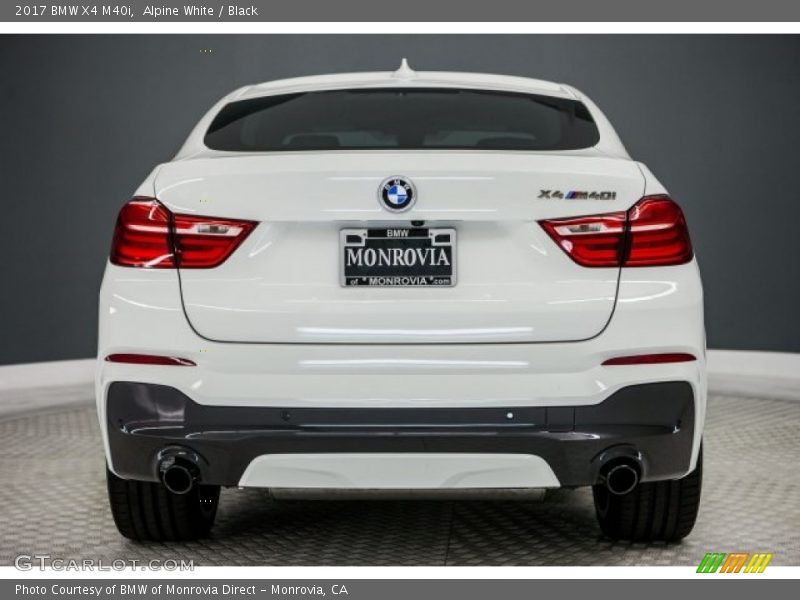 Alpine White / Black 2017 BMW X4 M40i