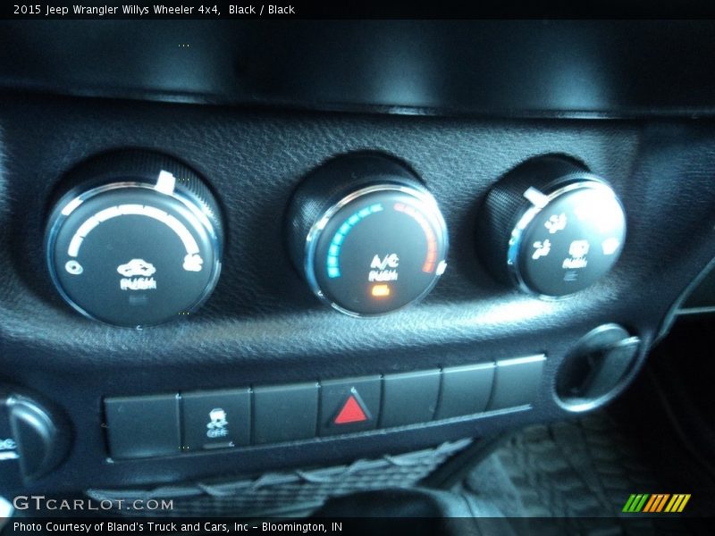 Black / Black 2015 Jeep Wrangler Willys Wheeler 4x4