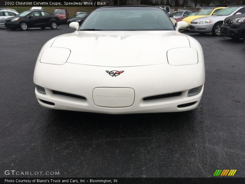 Speedway White / Black 2002 Chevrolet Corvette Coupe