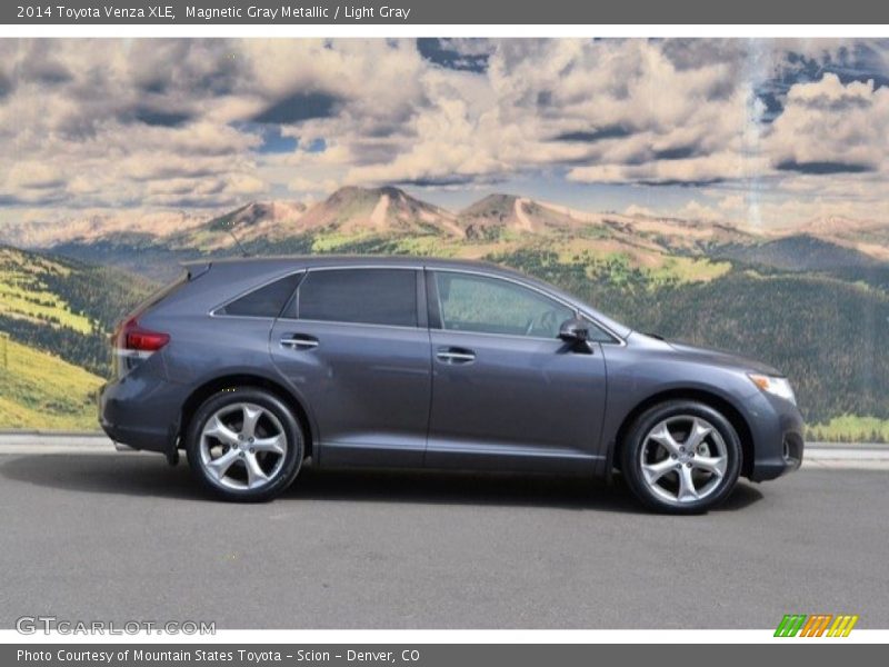 Magnetic Gray Metallic / Light Gray 2014 Toyota Venza XLE