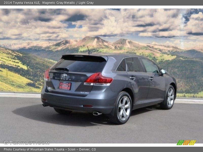 Magnetic Gray Metallic / Light Gray 2014 Toyota Venza XLE
