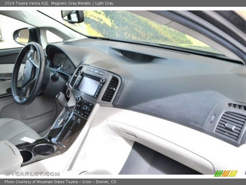 Magnetic Gray Metallic / Light Gray 2014 Toyota Venza XLE