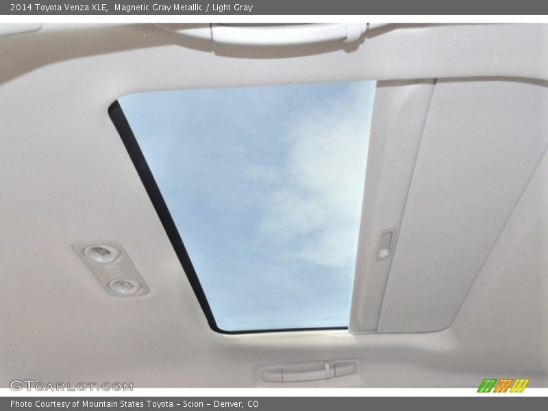 Magnetic Gray Metallic / Light Gray 2014 Toyota Venza XLE